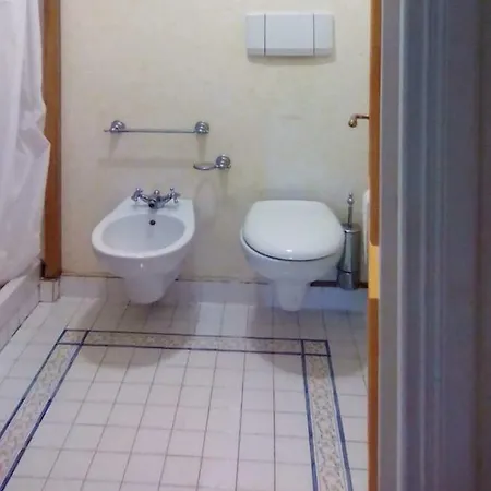 Sira Villa *